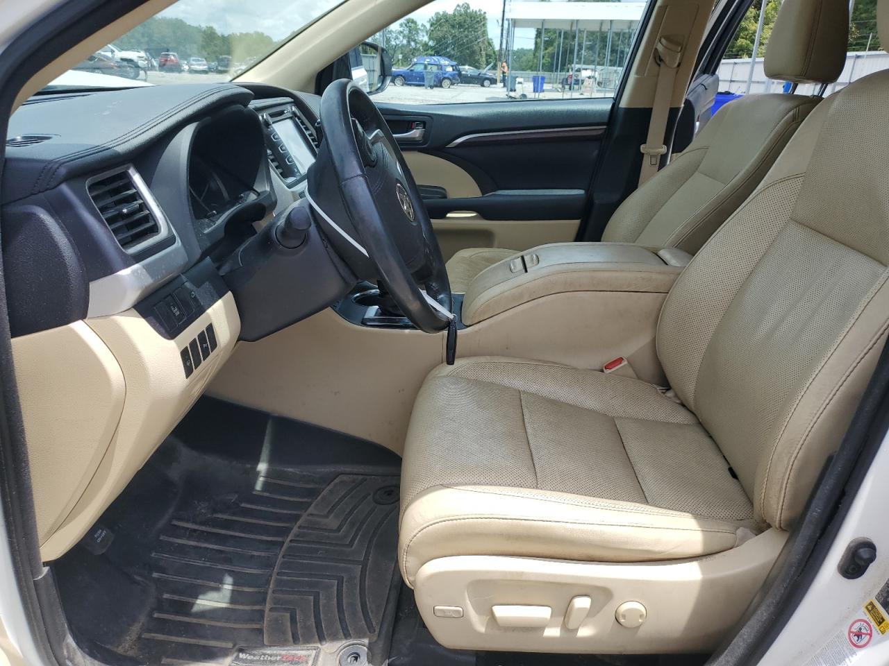 2015 Toyota Highlander Limited VIN: 5TDYKRFH6FS113651 Lot: 64071644