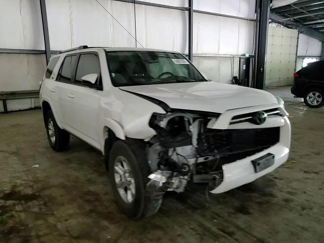 2021 Toyota 4Runner Sr5/Sr5 Premium VIN: JTEMU5JR8M5905459 Lot: 64097064