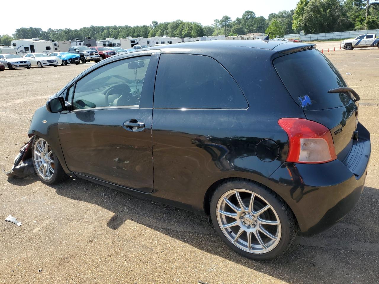 2007 Toyota Yaris VIN: JTDJT923975115572 Lot: 63271404