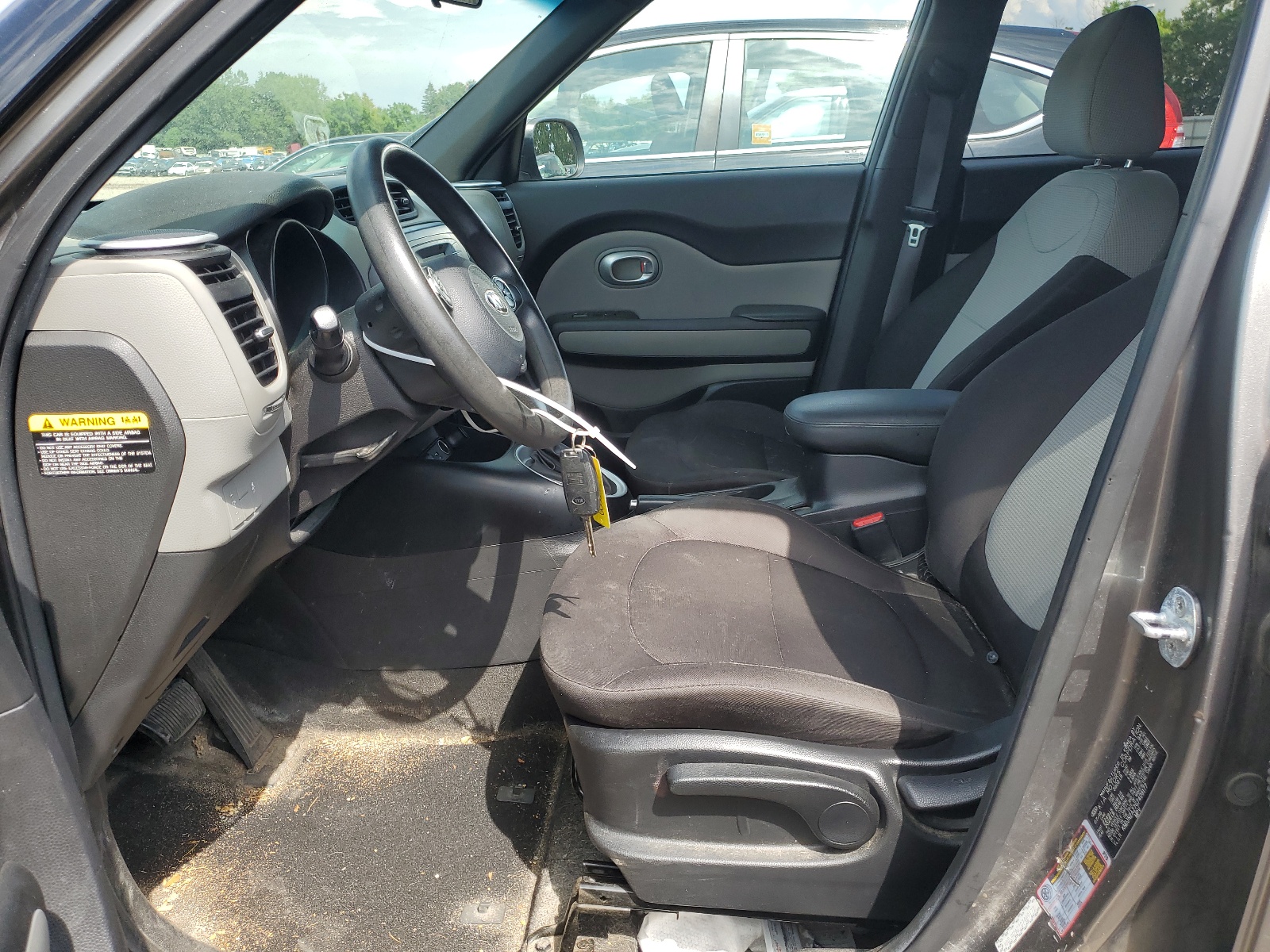 KNDJN2A27G7409177 2016 Kia Soul