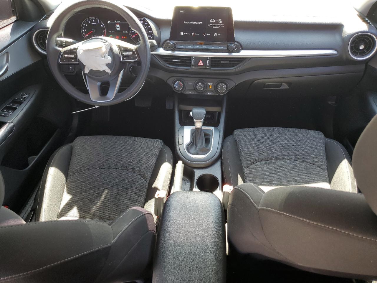 2022 Kia Forte Fe VIN: 3KPF24AD2NE432939 Lot: 61677234