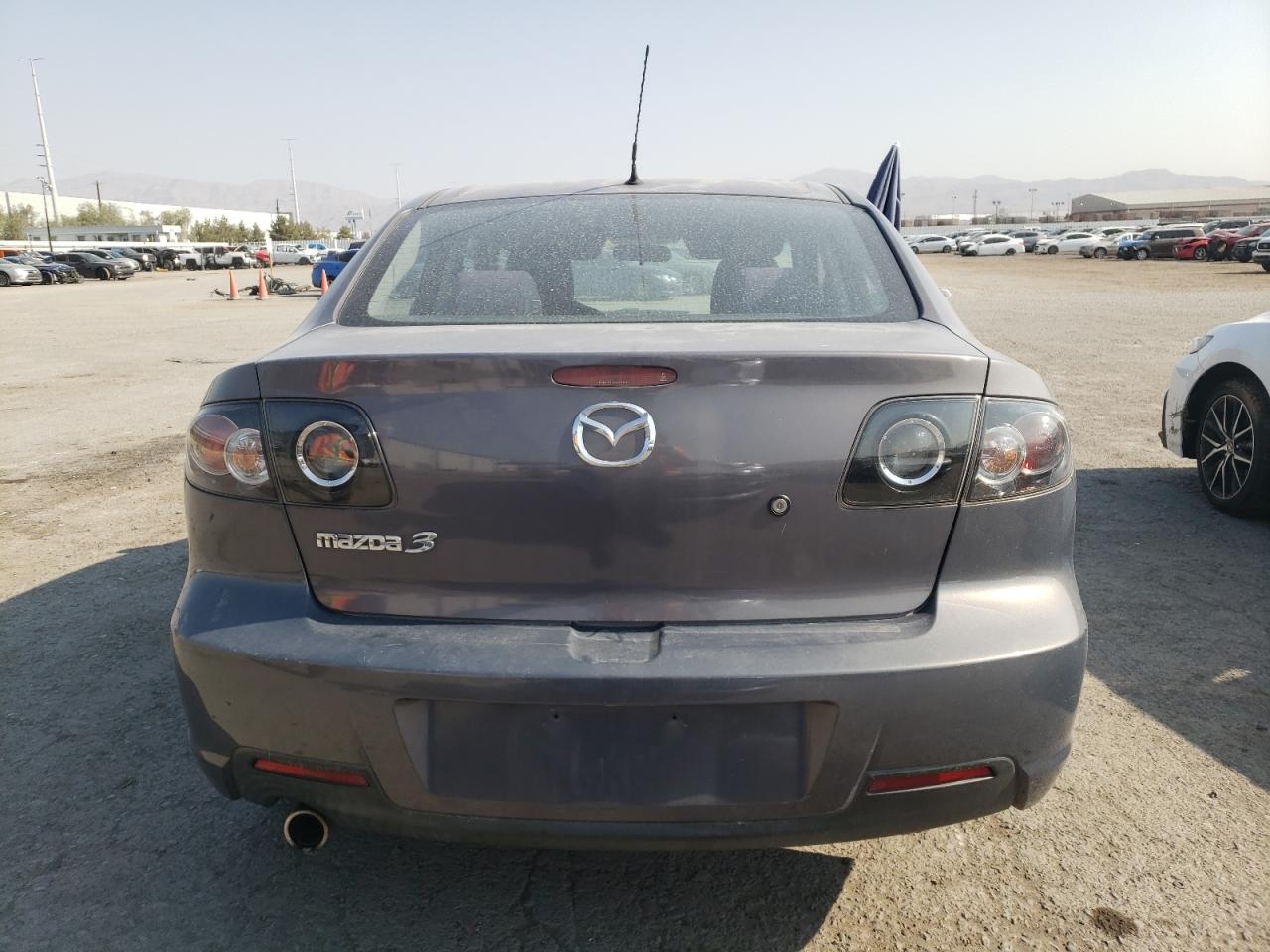 JM1BK32G981126913 2008 Mazda 3 I