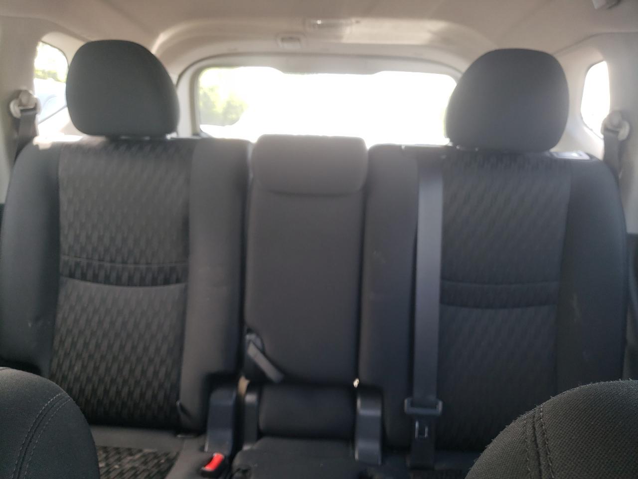 2019 Nissan Rogue S VIN: 5N1AT2MV1KC833834 Lot: 62438604