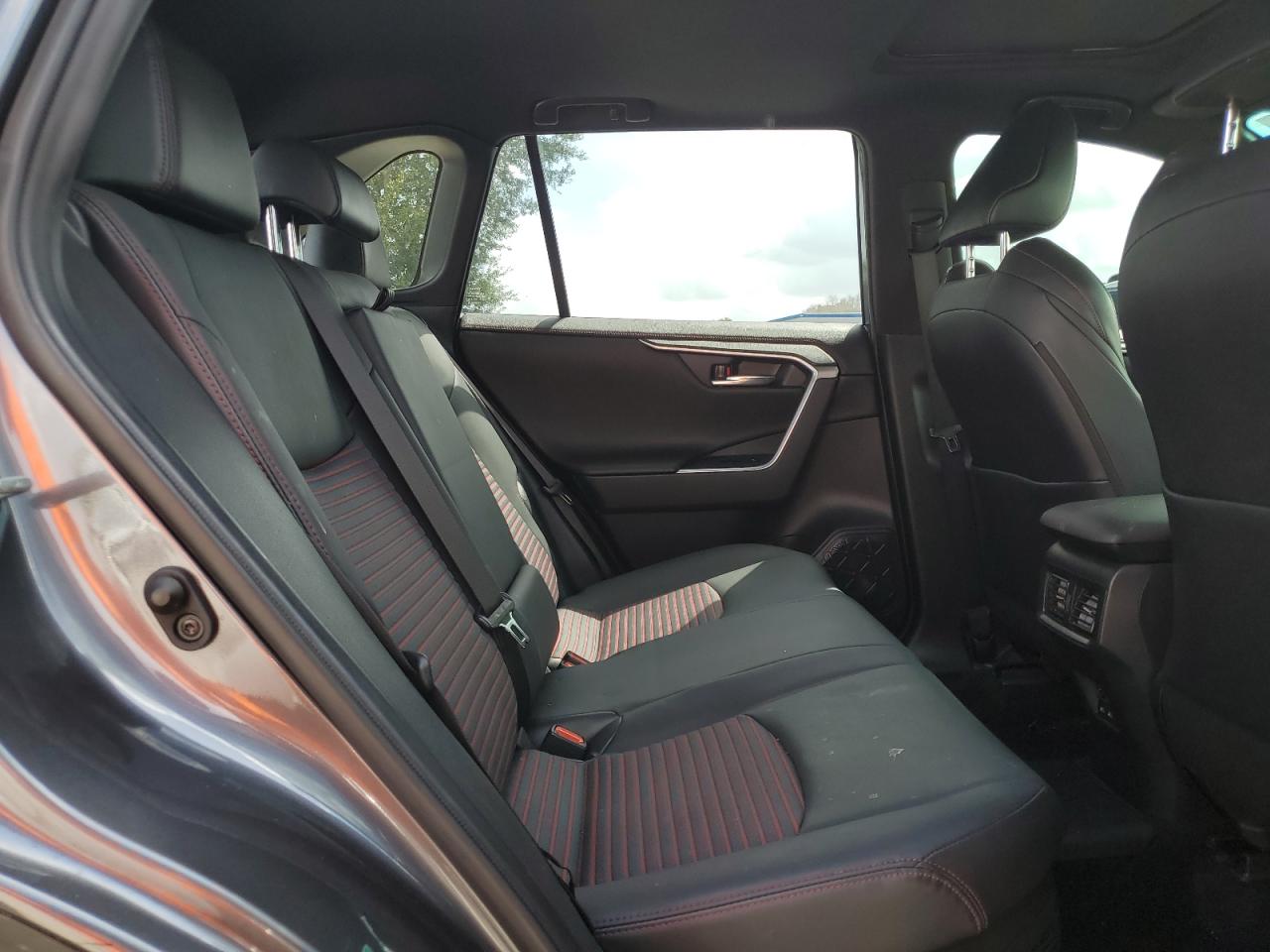 2022 Toyota Rav4 Prime Xse VIN: JTMEB3FVXND081688 Lot: 65488854