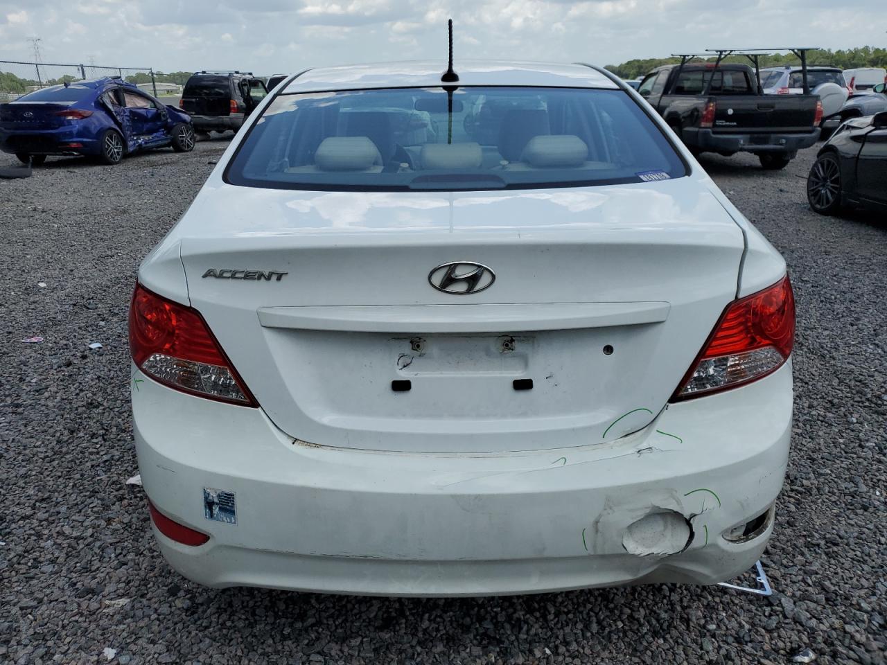 2014 Hyundai Accent Gls VIN: KMHCT4AEXEU709374 Lot: 64482574