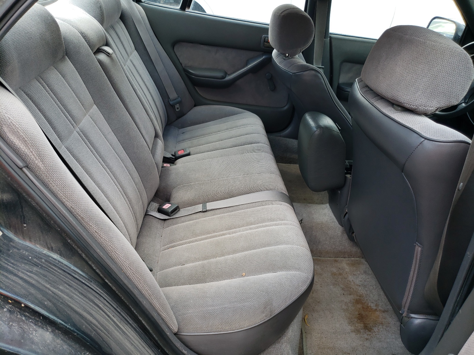 4T1SK11E6NU151844 1992 Toyota Camry Dlx