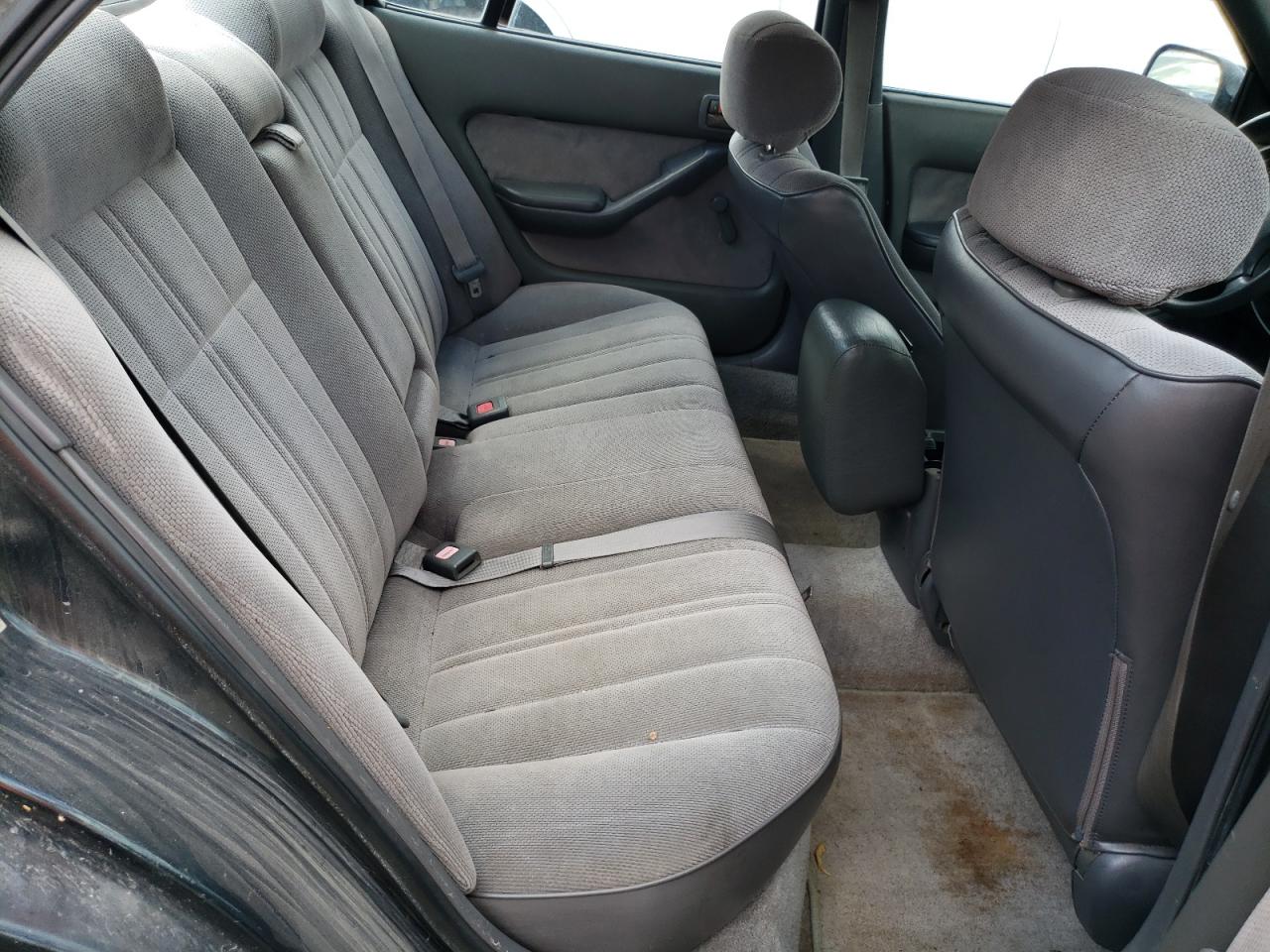 1992 Toyota Camry Dlx VIN: 4T1SK11E6NU151844 Lot: 62657604