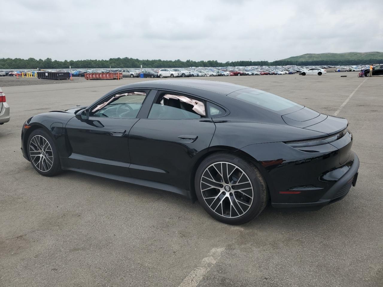 2024 Porsche Taycan - Image 2