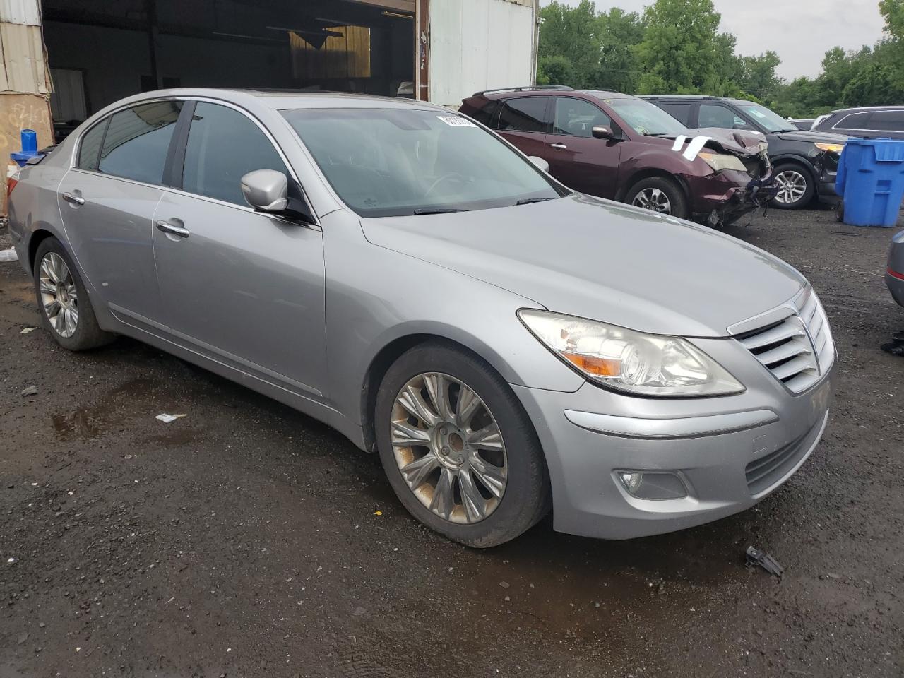 2011 Hyundai Genesis 3.8L VIN: KMHGC4DE5BU140233 Lot: 60199204