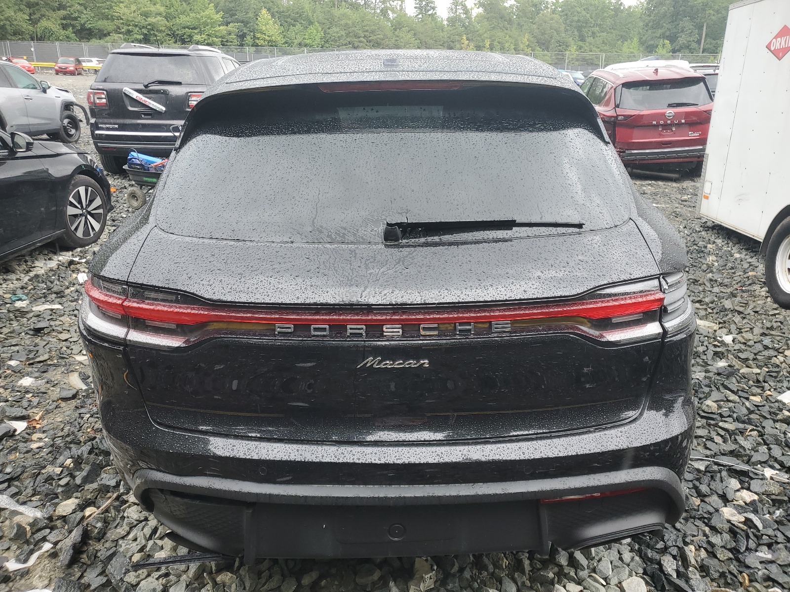 WP1AA2A53RLB07867 2024 Porsche Macan Base