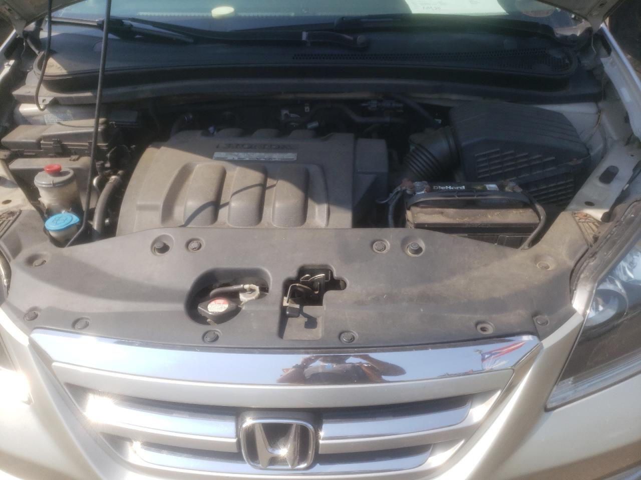 2005 Honda Odyssey Touring VIN: 5FNRL38805B032160 Lot: 62282024