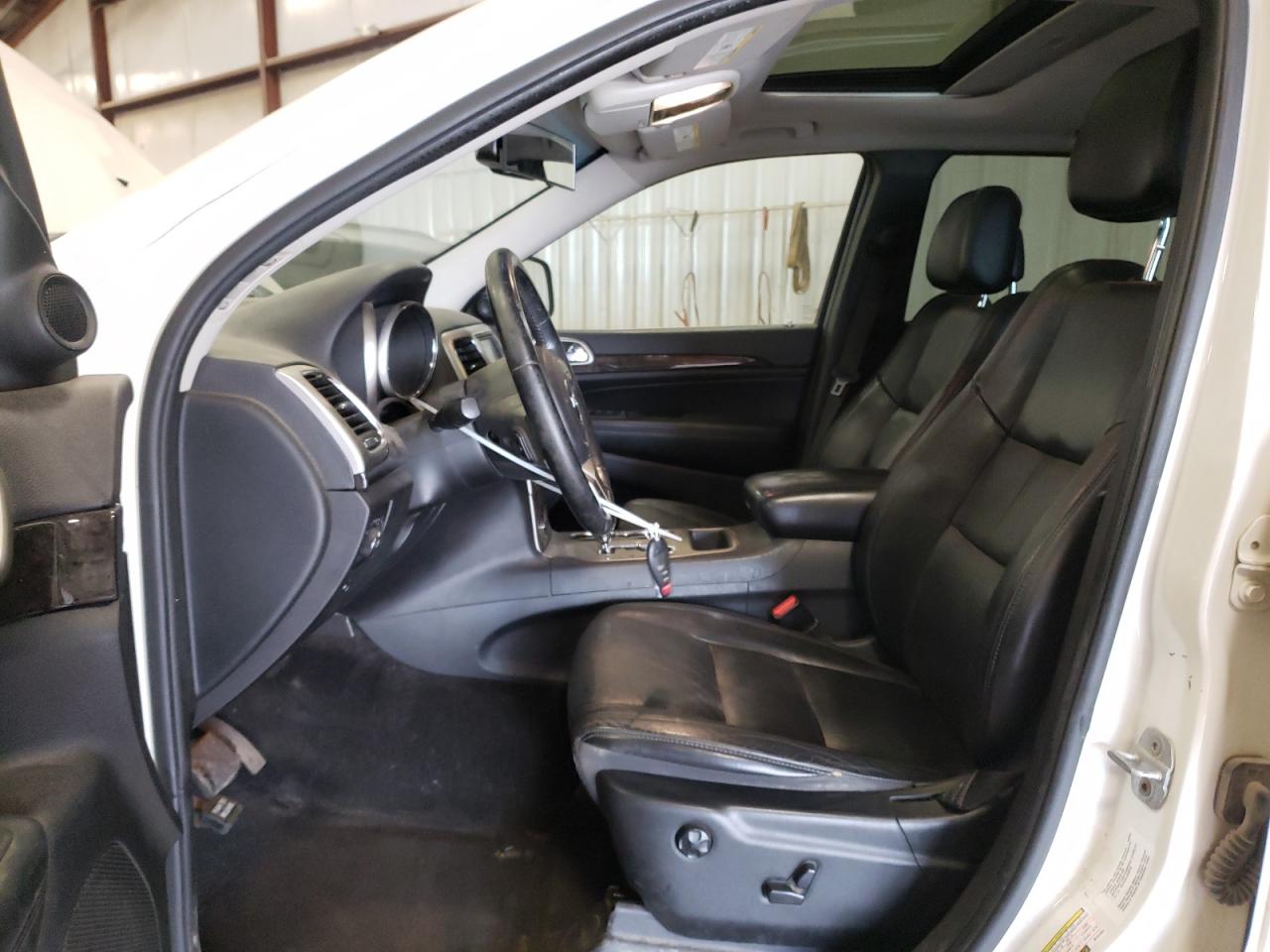 2011 Jeep Grand Cherokee Laredo VIN: 1J4RR4GG2BC701920 Lot: 61137804