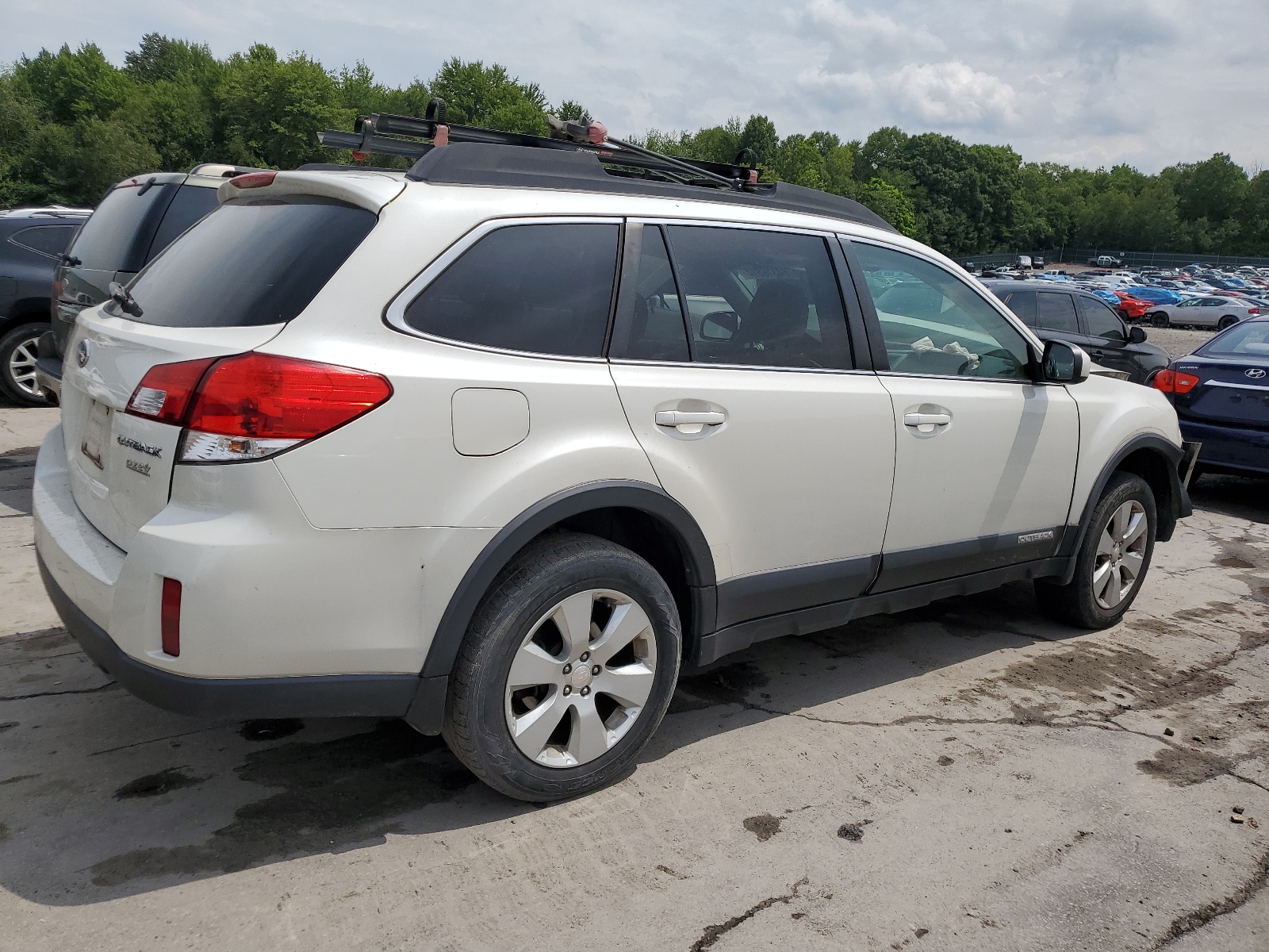 2012 Subaru Outback 2.5I Premium vin: 4S4BRBGC8C3283630