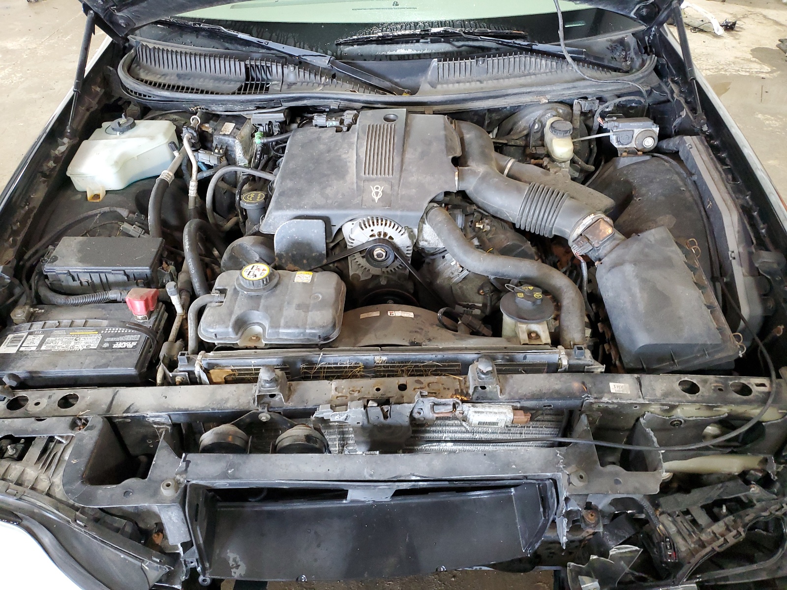 1LNHM82W23Y684607 2003 Lincoln Town Car Signature