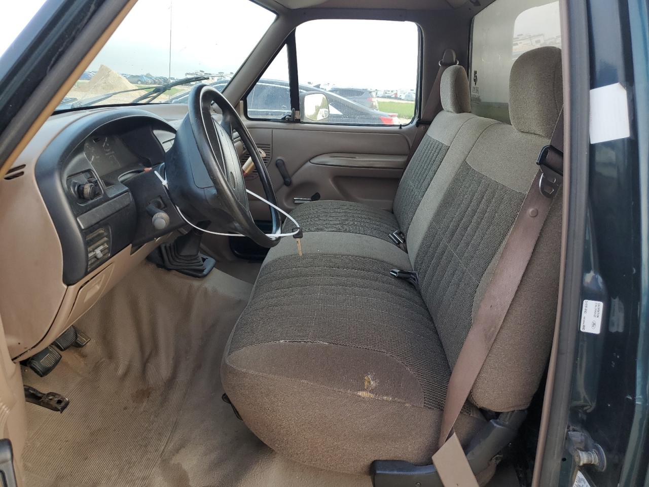 1994 Ford F150 VIN: 1FTDF15Y7RLA81305 Lot: 63790784