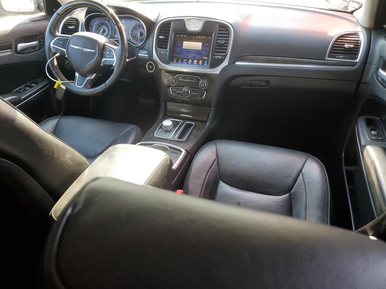 2016 Chrysler 300C VIN: 2C3CCAEG6GH273406 Lot: 64004654