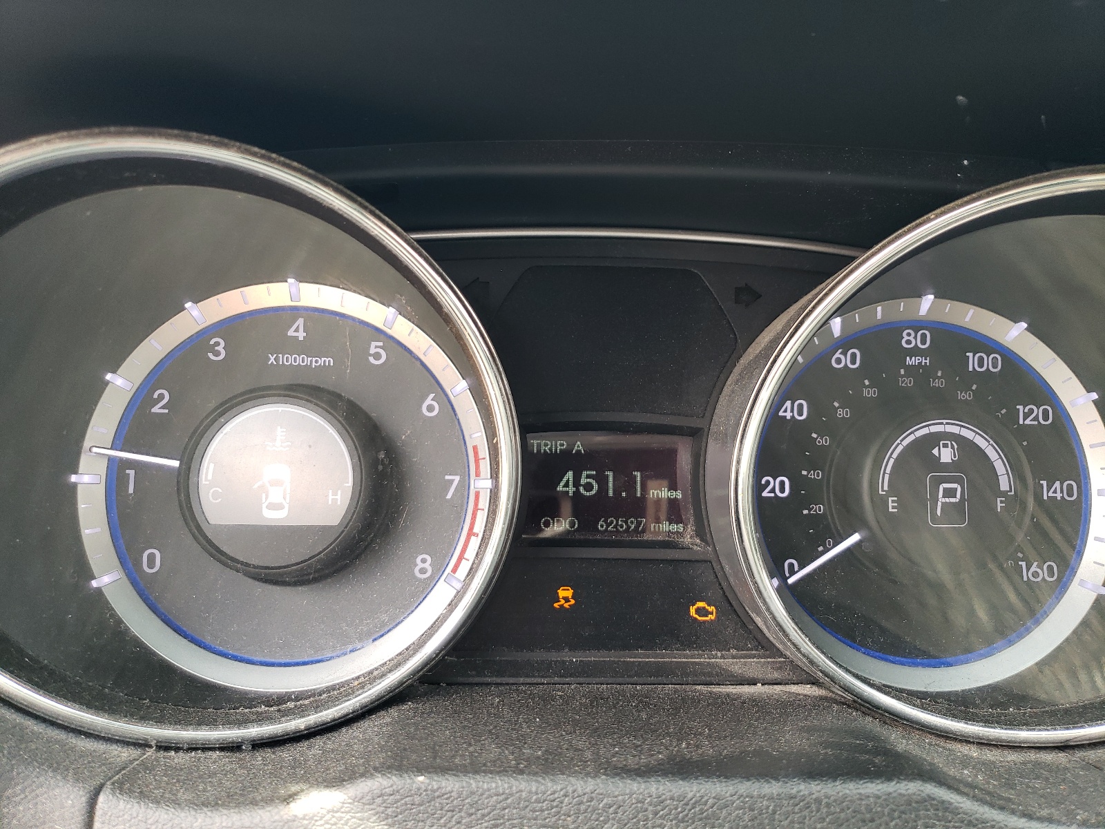 5NPEC4AC2BH015649 2011 Hyundai Sonata Se