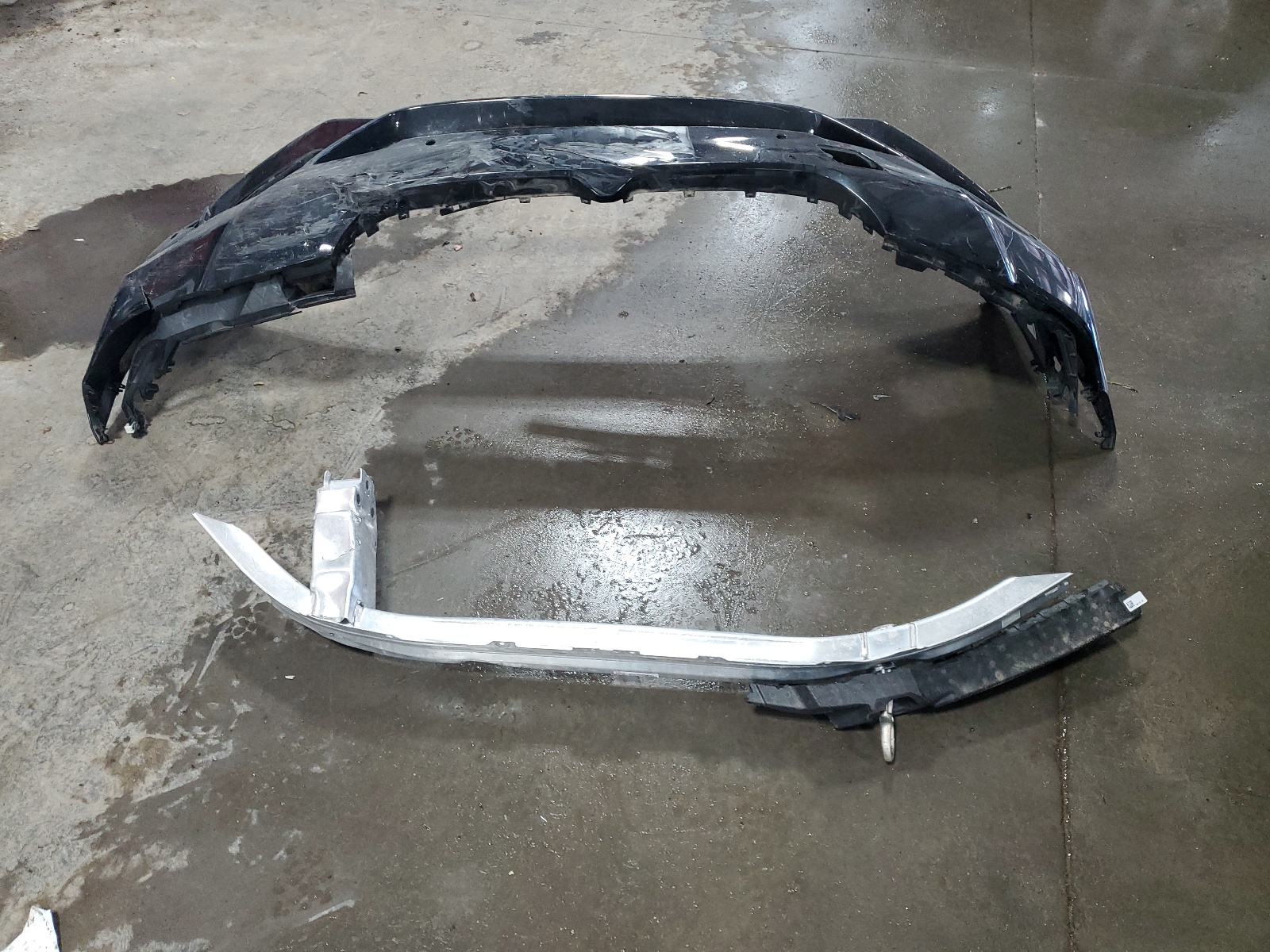 WBA73BJ08NWX75034 2022 BMW 540 Xi