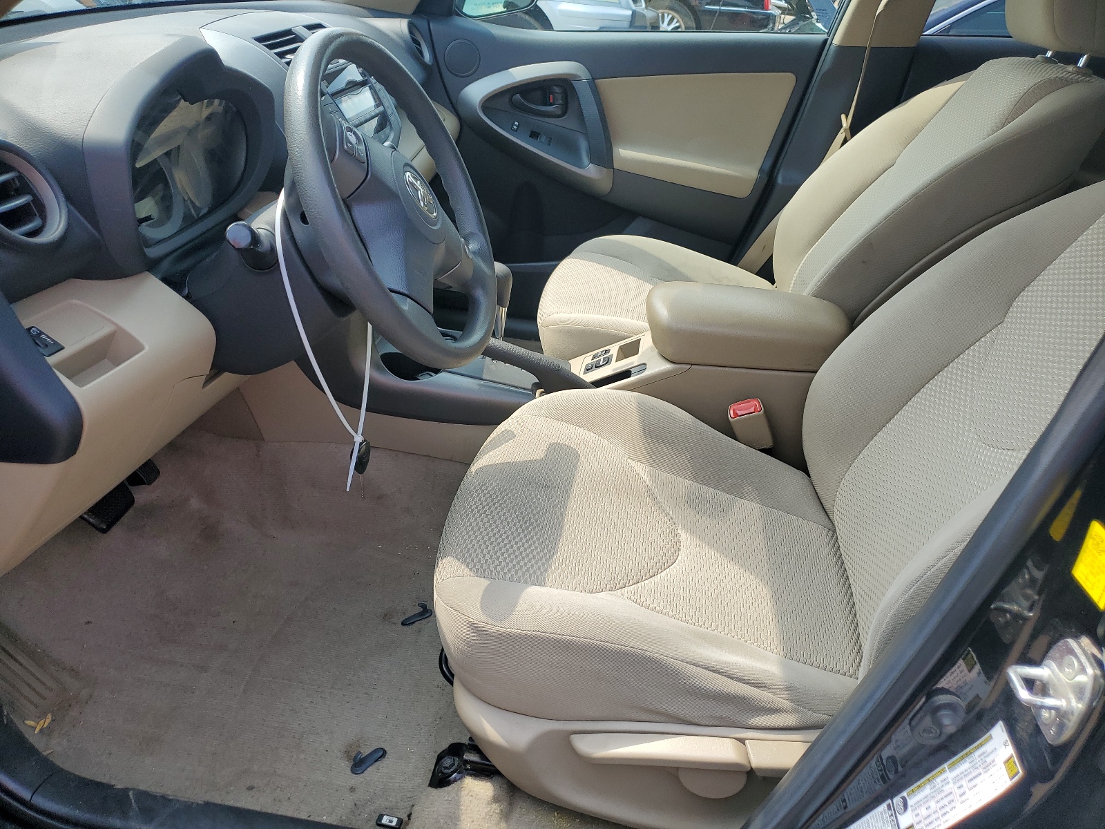 2T3BF4DV6BW083470 2011 Toyota Rav4