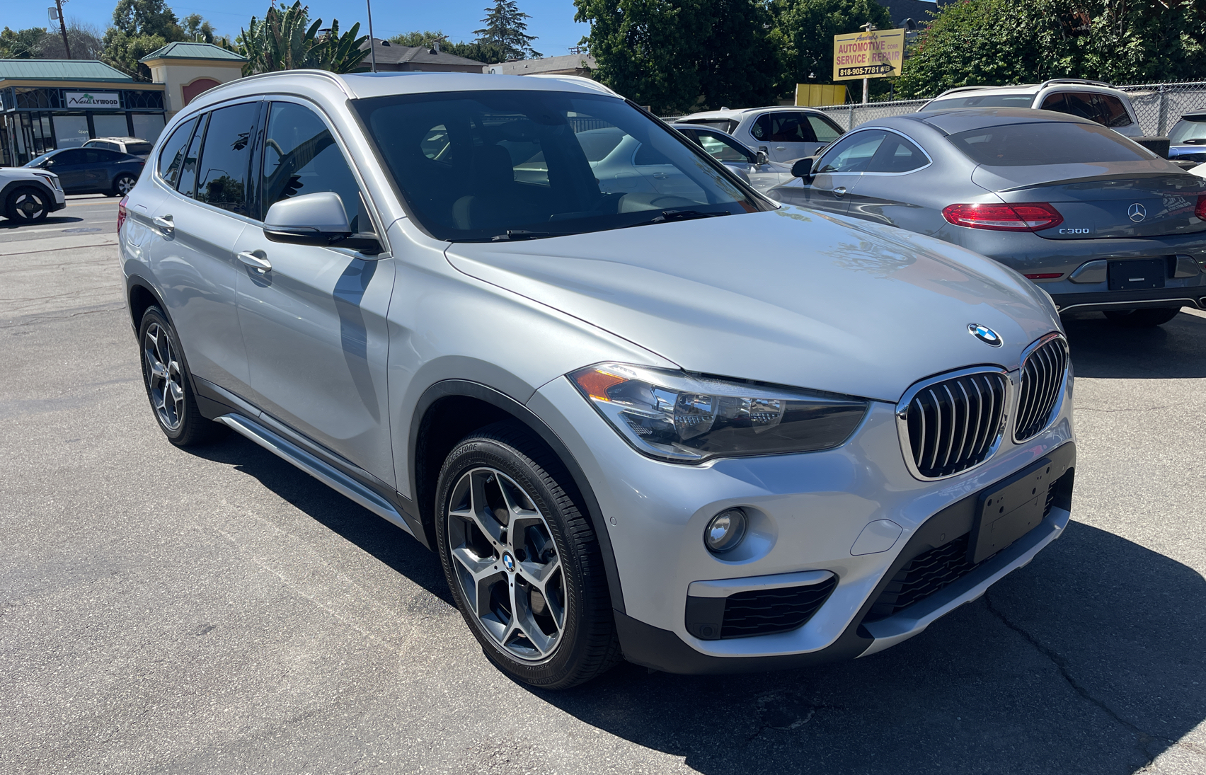 2018 BMW X1 xDrive28I vin: WBXHT3Z36J4A67016