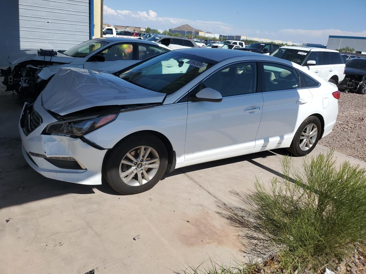 5NPE24AF5FH174071 2015 HYUNDAI SONATA - Image 1