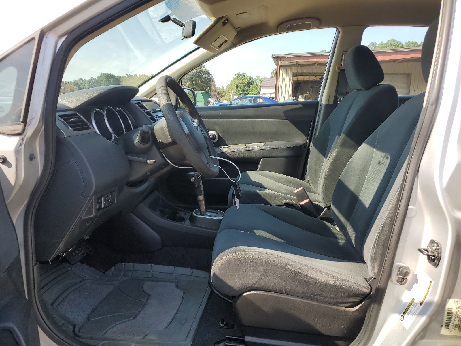 3N1BC1AP3AL420053 2010 Nissan Versa S