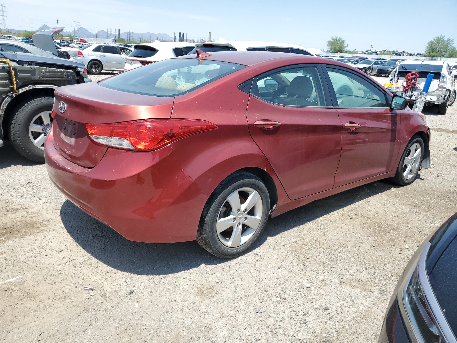 2013 Hyundai Elantra Gls vin: 5NPDH4AE7DH376540