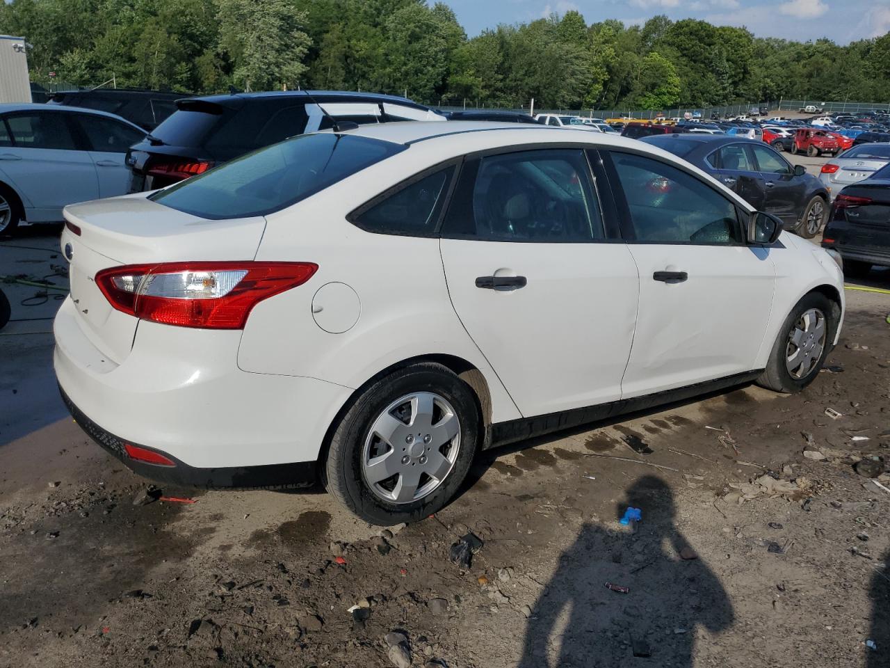 2014 Ford Focus S VIN: 1FADP3E20EL443382 Lot: 62647694