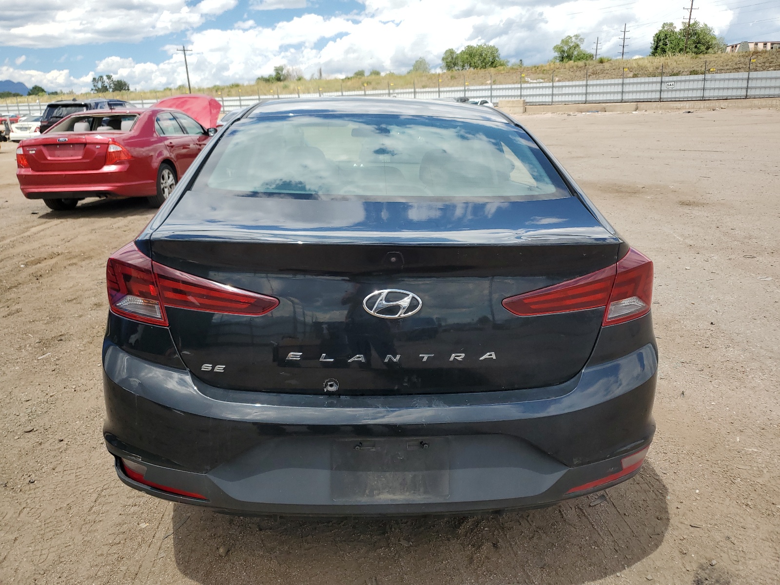 5NPD74LF1KH440626 2019 Hyundai Elantra Se