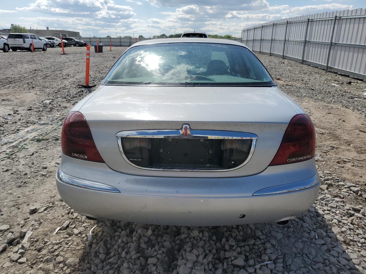 2001 Lincoln Continental VIN: 1LNHM97VX1Y634007 Lot: 59141844