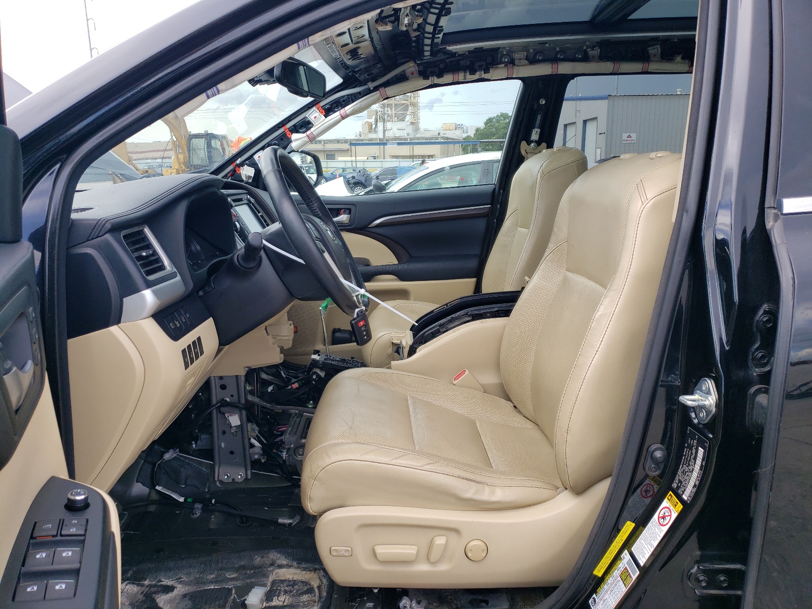 5TDYKRFH7FS050012 2015 Toyota Highlander Limited