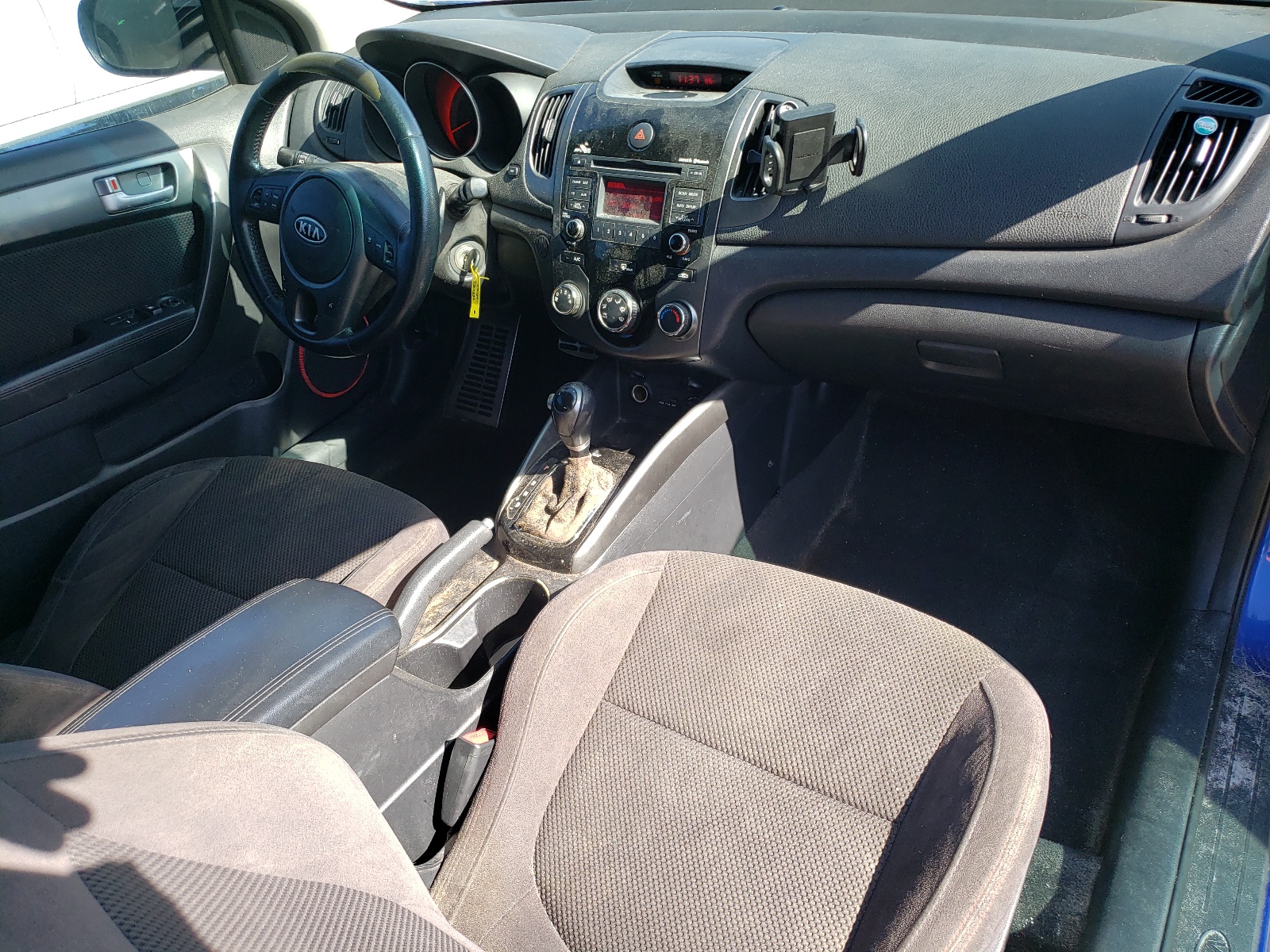 KNAFW6A33B5460504 2011 Kia Forte Sx