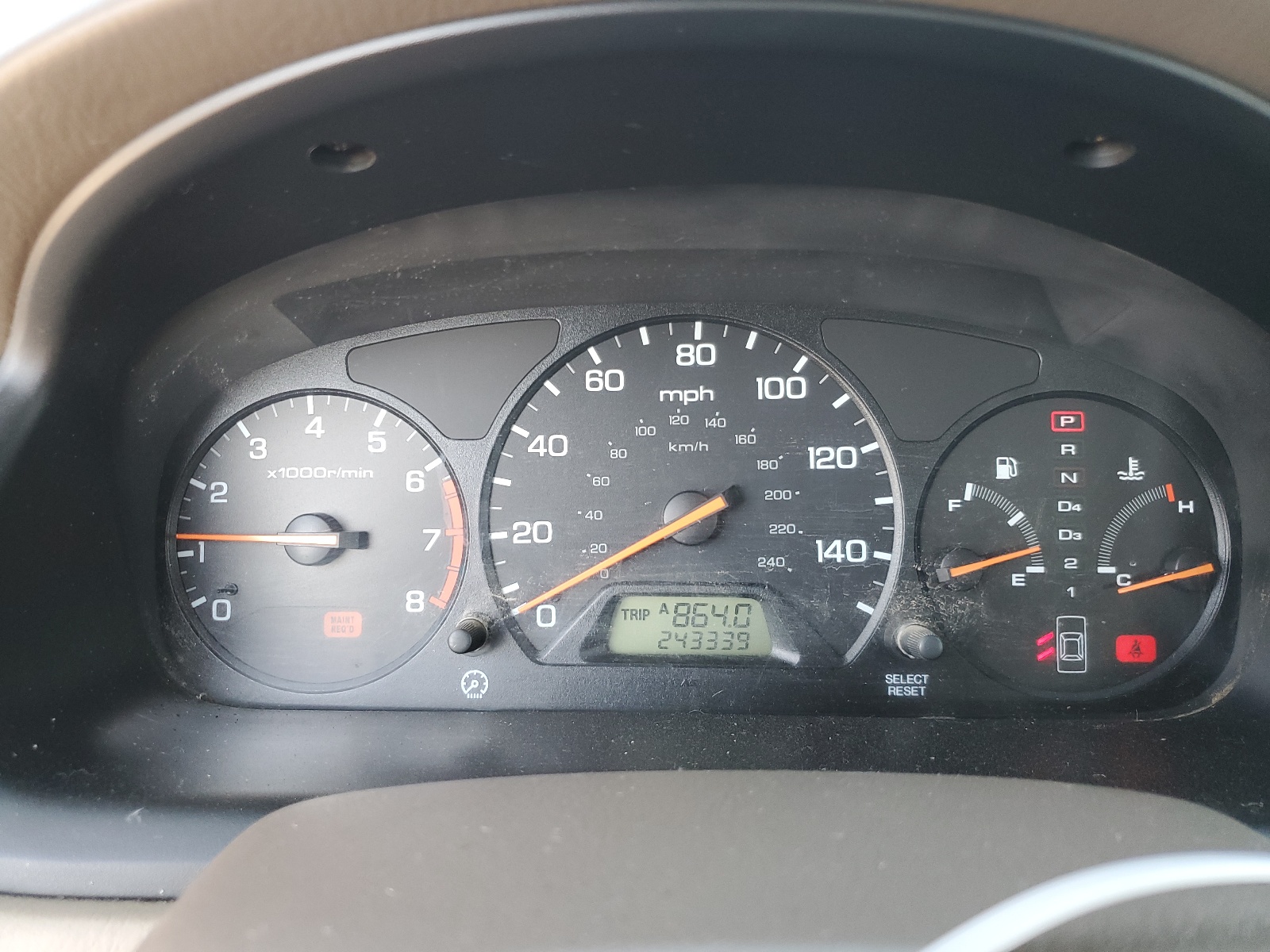 1HGCG5645YA036709 2000 Honda Accord Lx