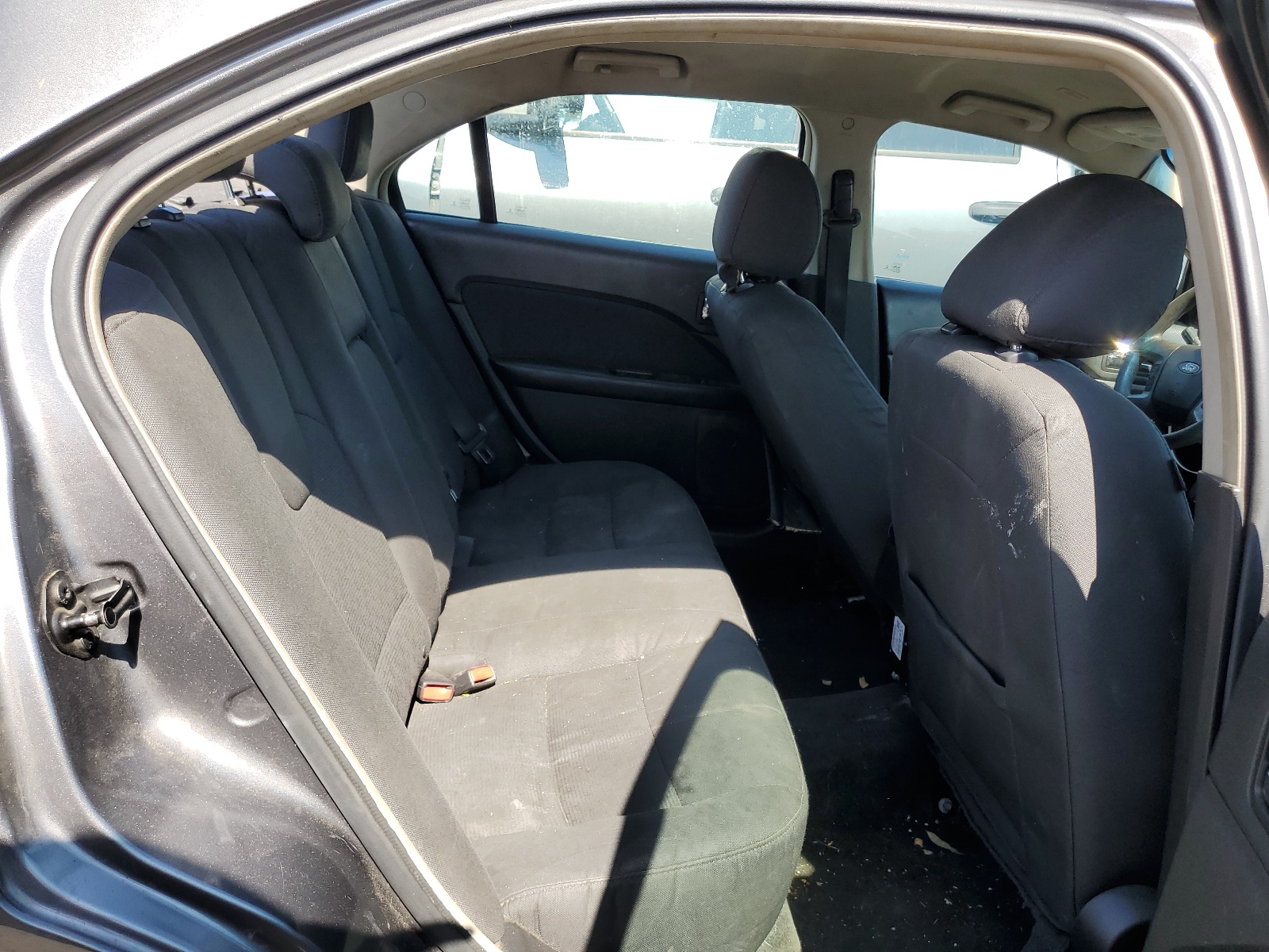 3FAHP0HA1CR317324 2012 Ford Fusion Se