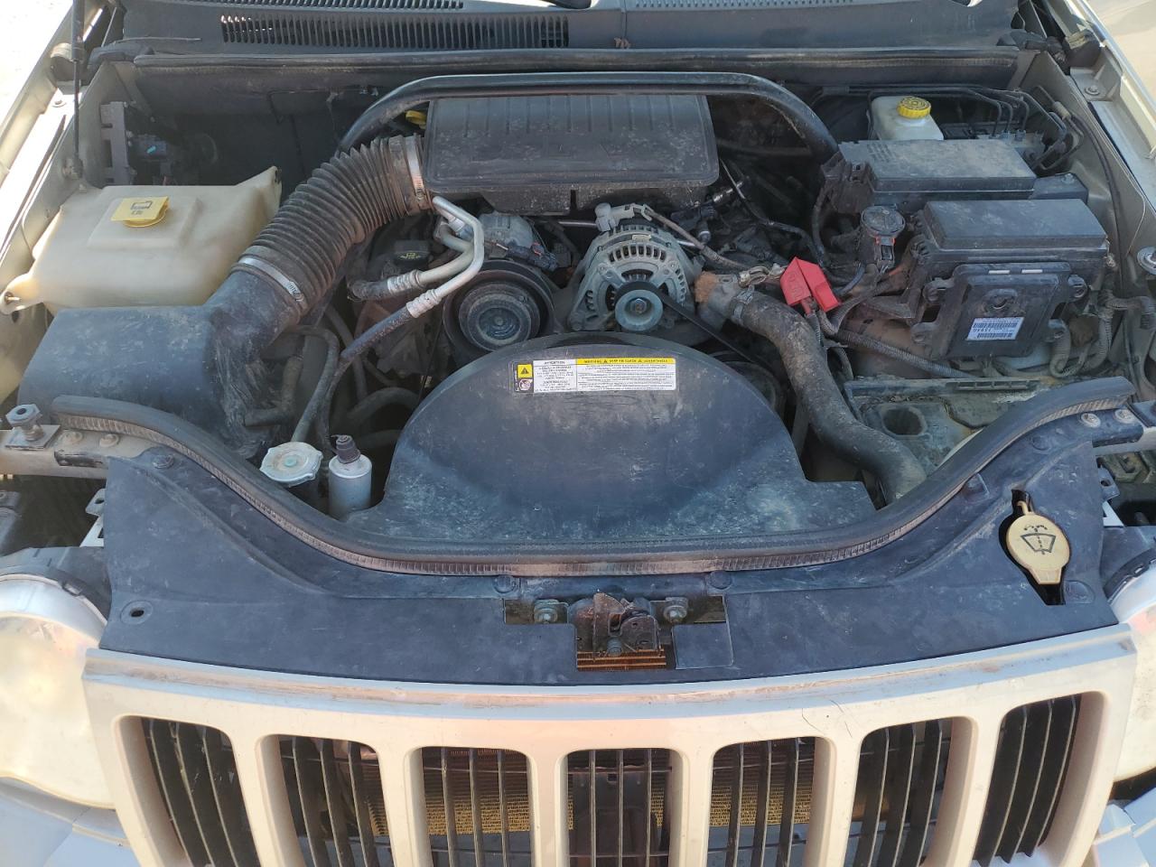 2008 Jeep Grand Cherokee Laredo VIN: 1J8GR48K48C240172 Lot: 63699854