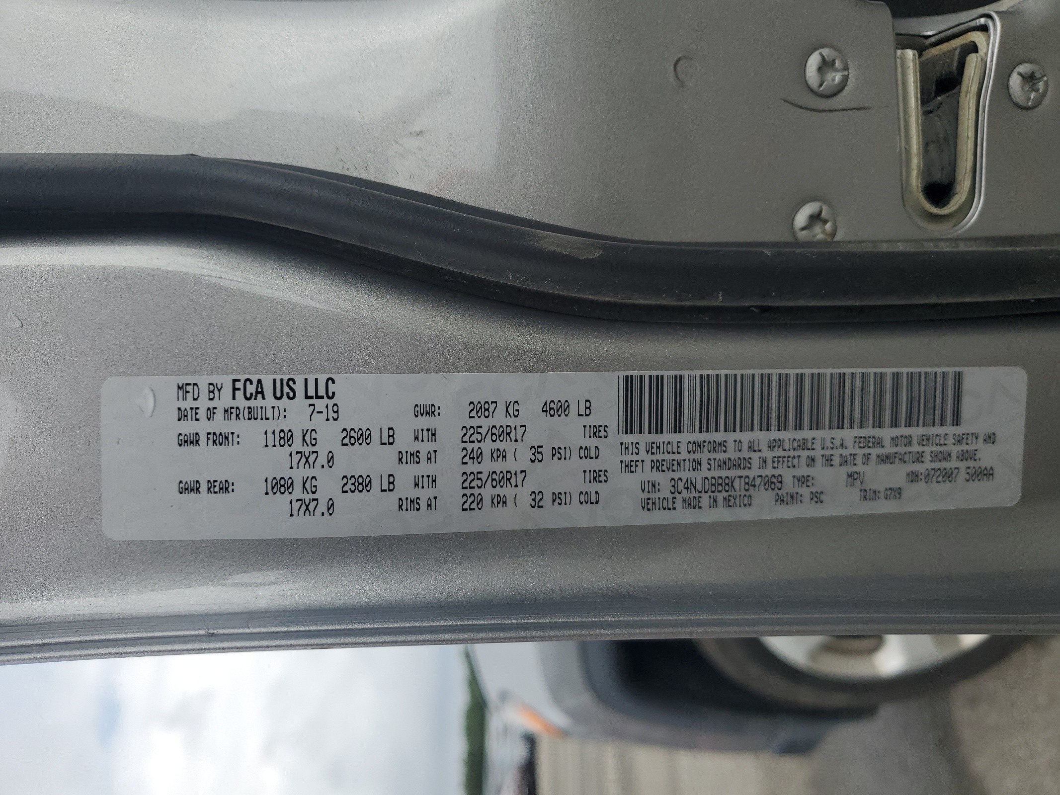 3C4NJDBB8KT847069 2019 Jeep Compass Latitude