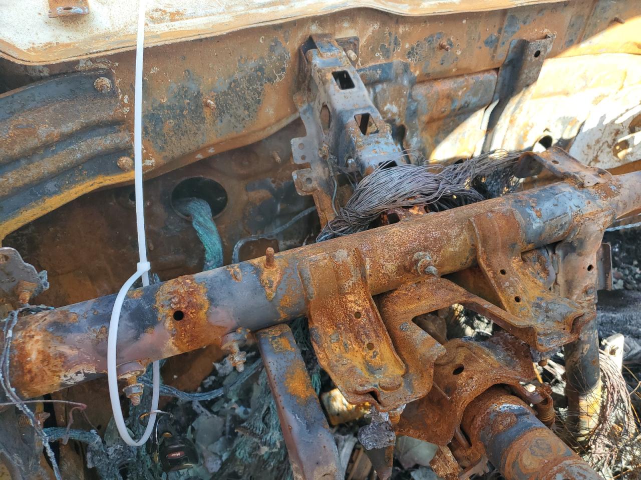 2013 Hyundai Accent Gls VIN: KMHCT4AE5DU576277 Lot: 63405684