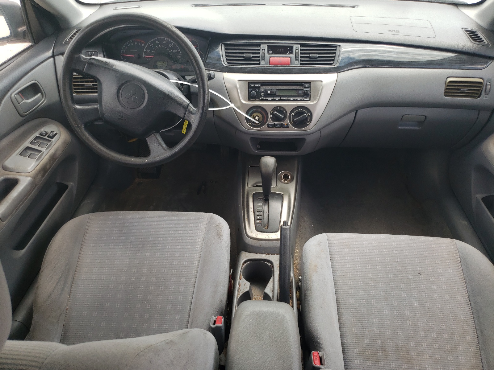 JA3AJ26E24U045647 2004 Mitsubishi Lancer Es