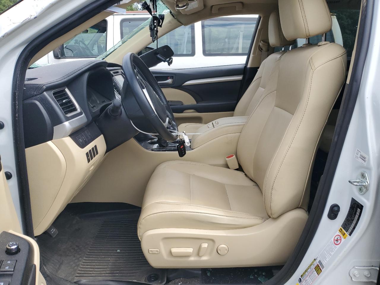 2018 Toyota Highlander Se VIN: 5TDKZRFH2JS550346 Lot: 61544024