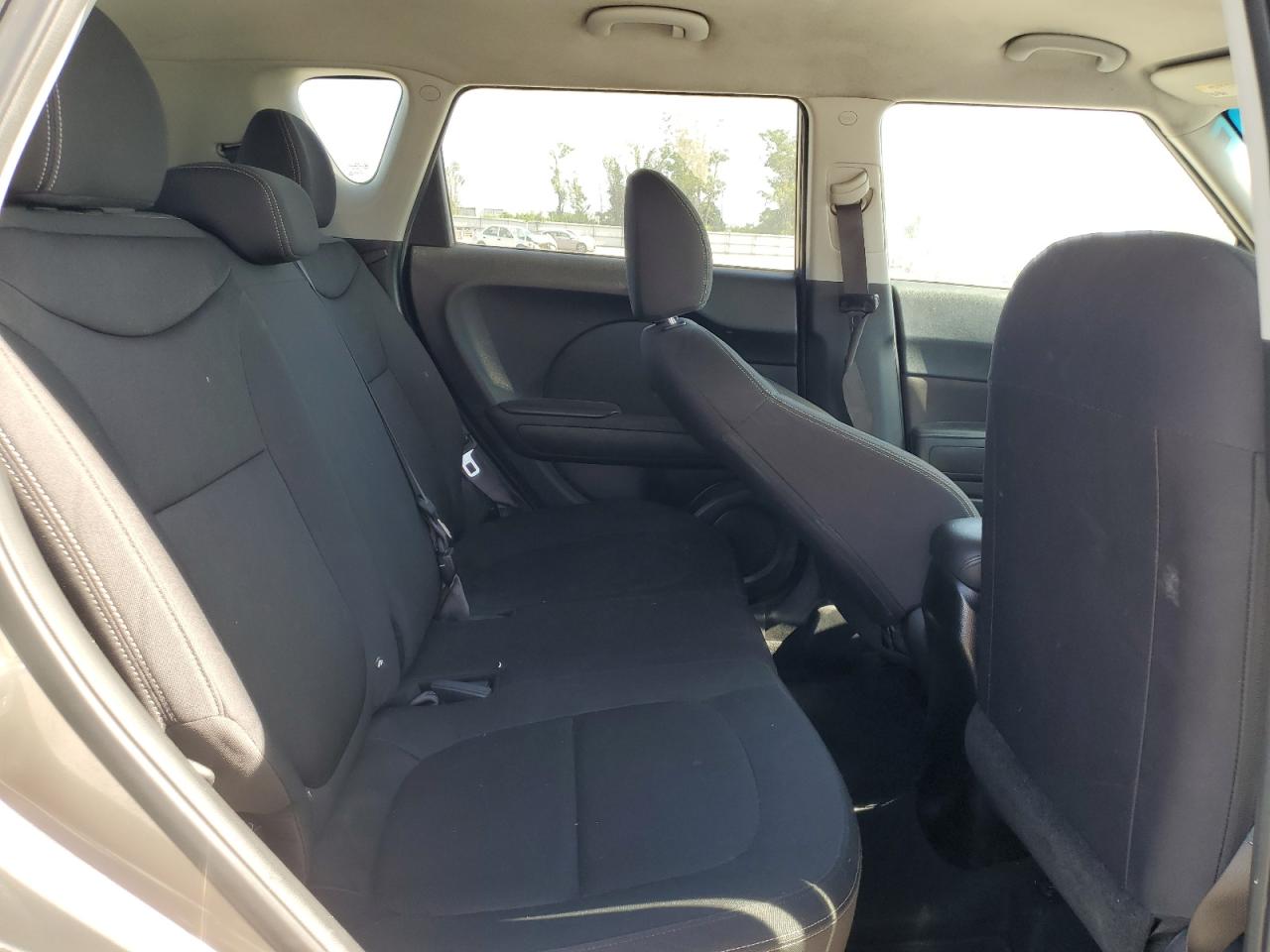 2015 Kia Soul VIN: KNDJN2A25F7126694 Lot: 63668274