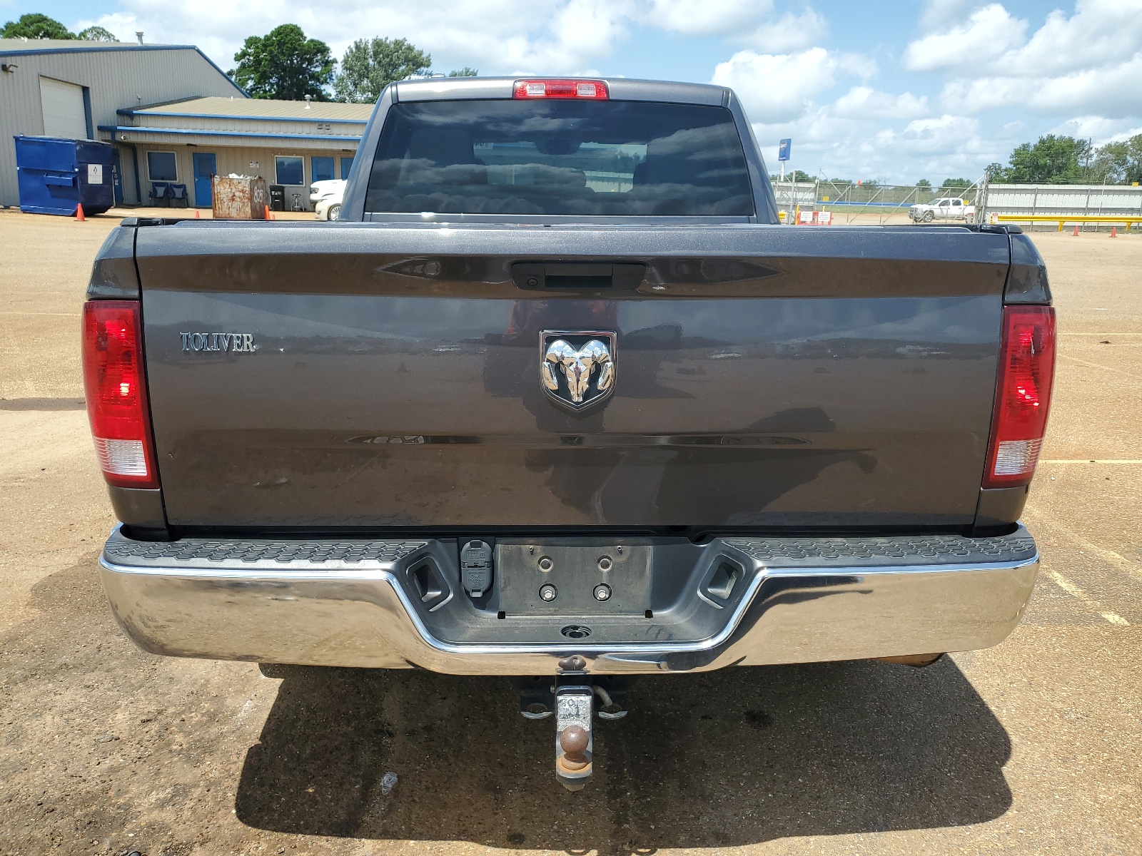 1C6RR6FG5KS702057 2019 Ram 1500 Classic Tradesman