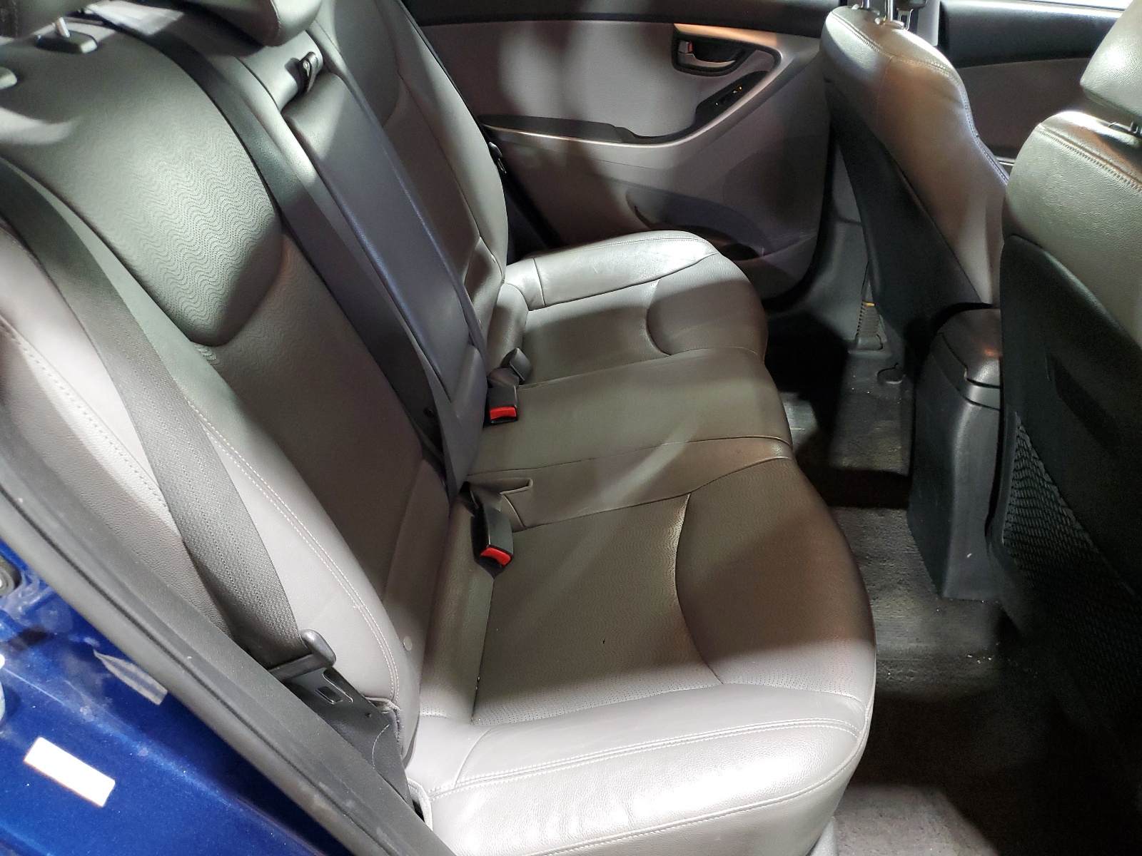 KMHDH4AE5DU573868 2013 Hyundai Elantra Gls