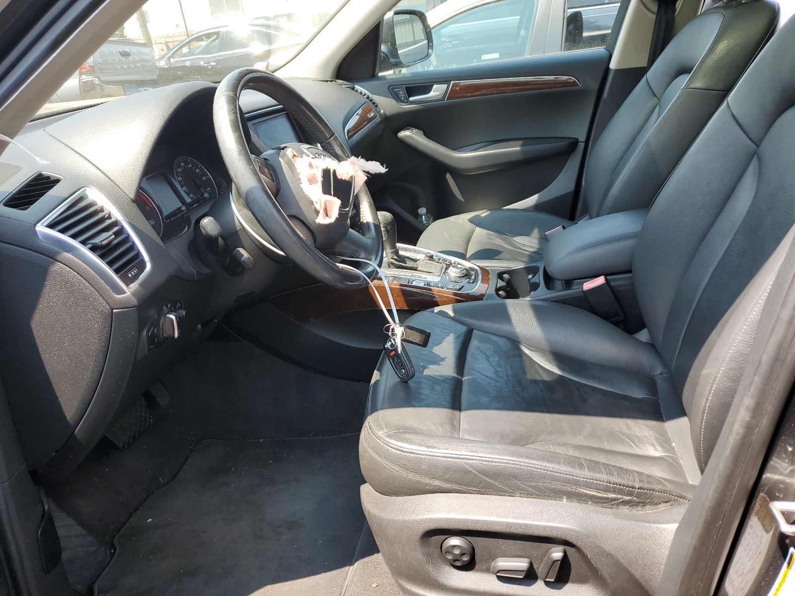 WA1DKAFP6CA063506 2012 Audi Q5 Premium Plus