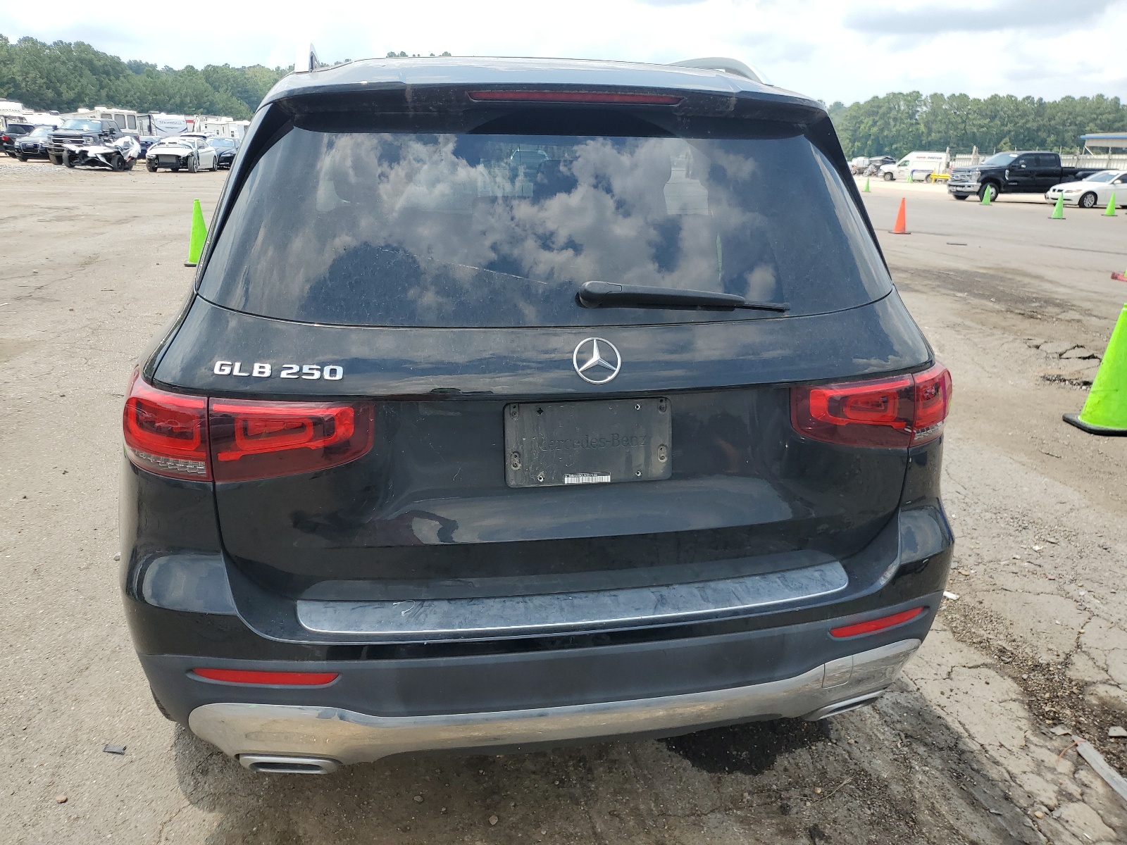 W1N4M4GB0LW027133 2020 Mercedes-Benz Glb 250