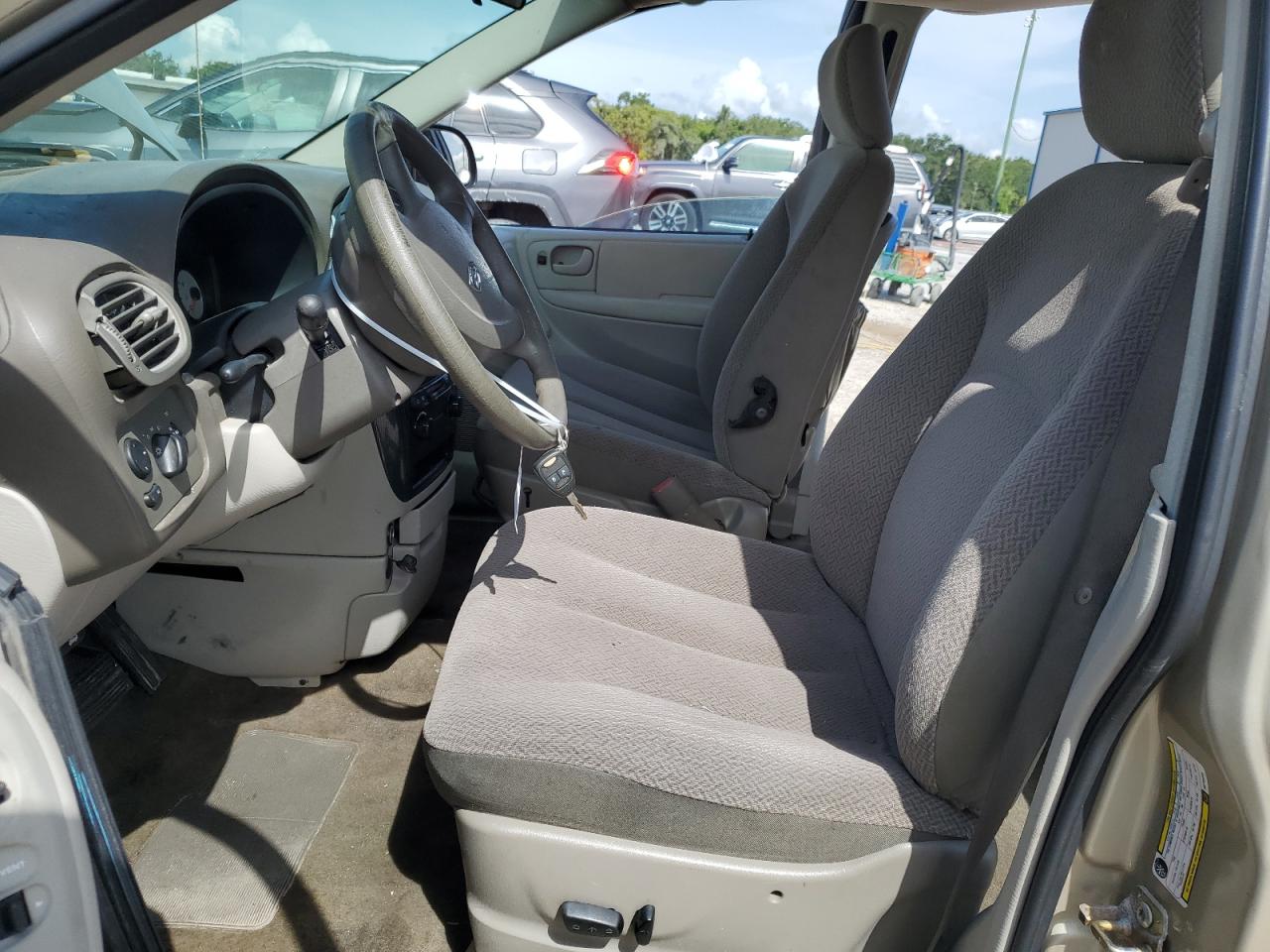 2006 Dodge Caravan Sxt VIN: 1D4GP45R56B759946 Lot: 64110624