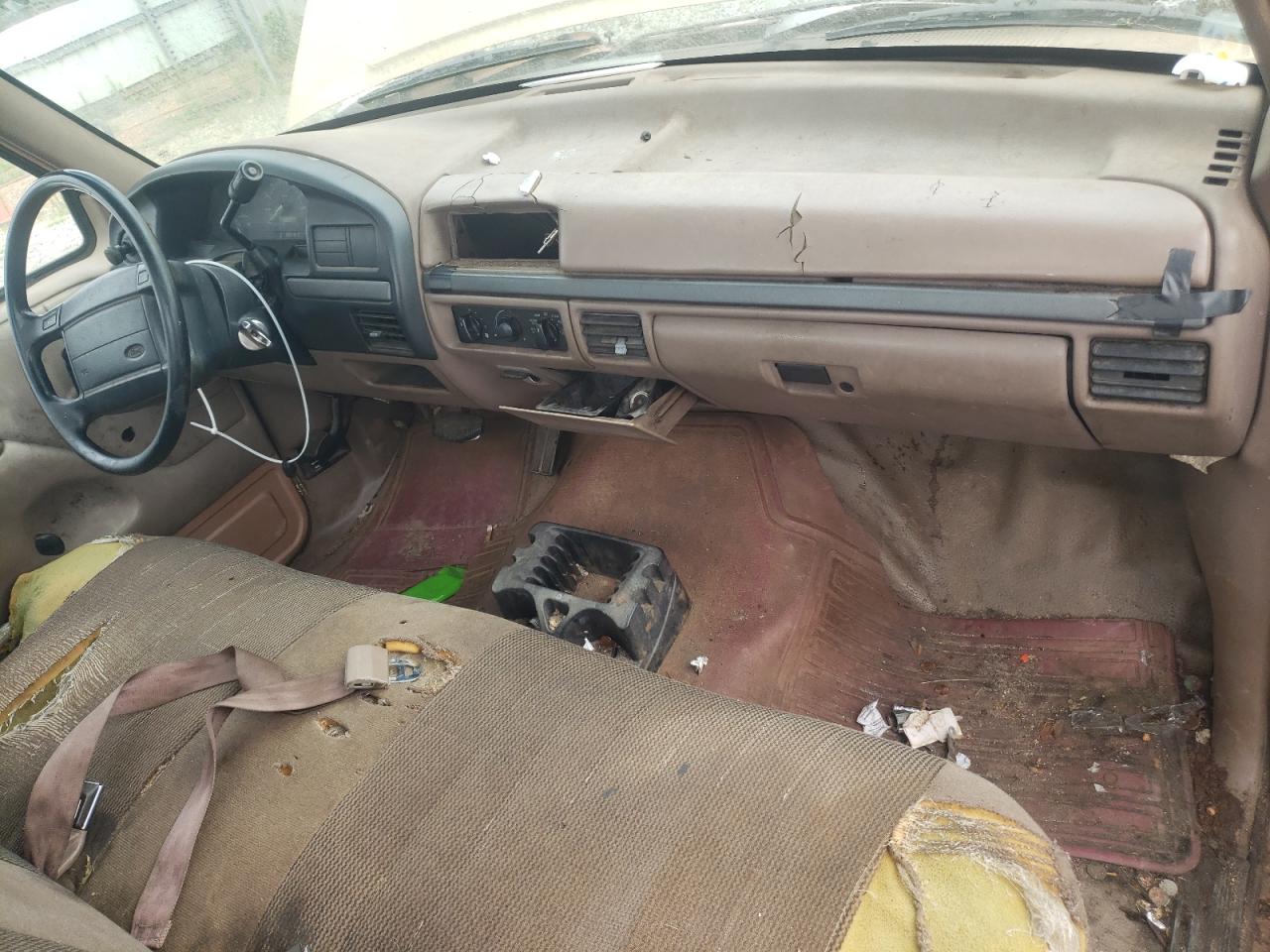 1994 Ford F150 VIN: 1FTDF15Y0RNA67556 Lot: 64583944