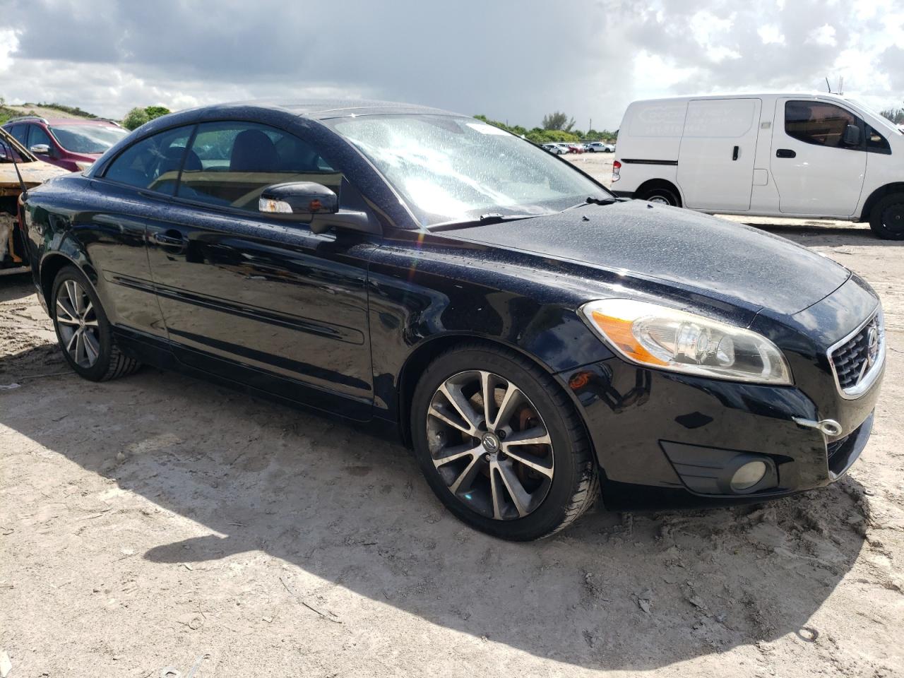 2011 Volvo C70 T5 VIN: YV1672MC7BJ117507 Lot: 64963644