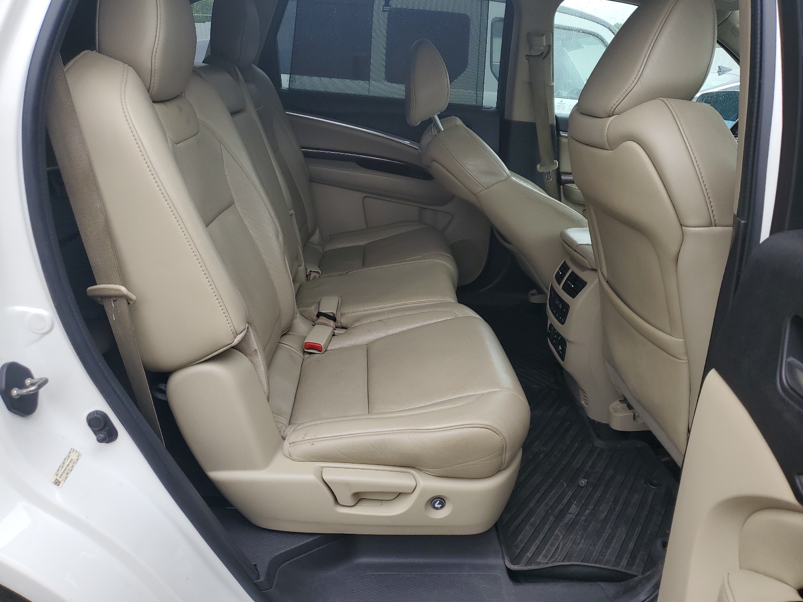 5FRYD3H81EB016802 2014 Acura Mdx Advance