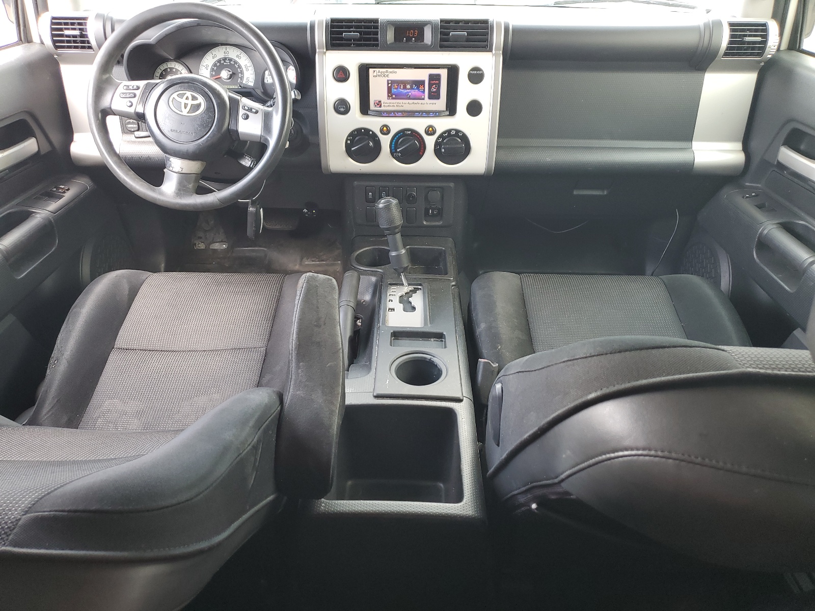 2012 Toyota Fj Cruiser vin: JTEZU4BF2CK012322