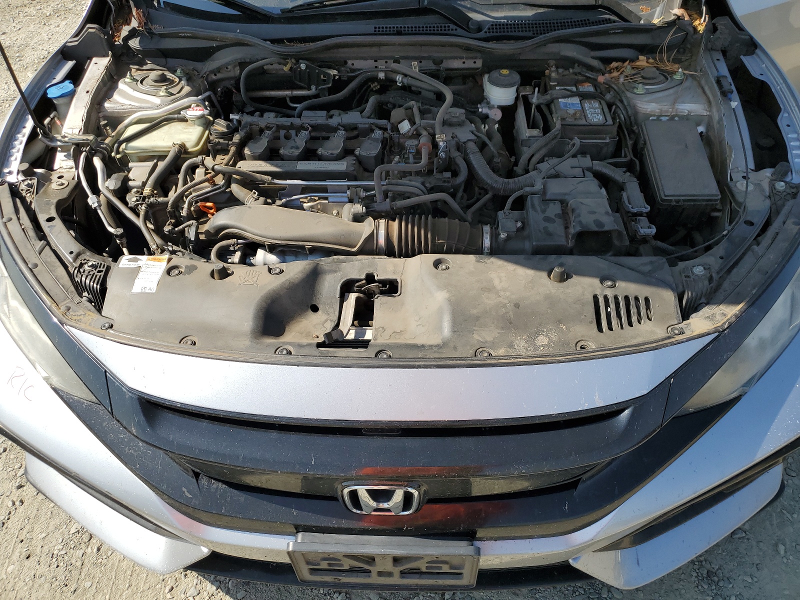 SHHFK7G4XJU213352 2018 Honda Civic Sport